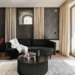 Casa Blush - Loftaffair Collection アパートホテル 4*