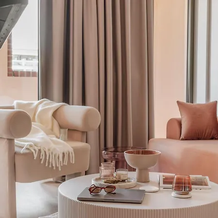 Apartmanhotel Casa Blush - Loftaffair Collection