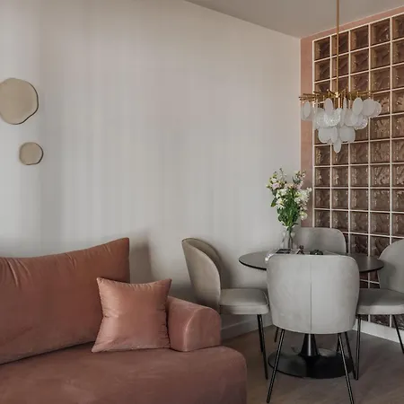 Casa Blush By Flatbook Premium Apartments Apart Otel