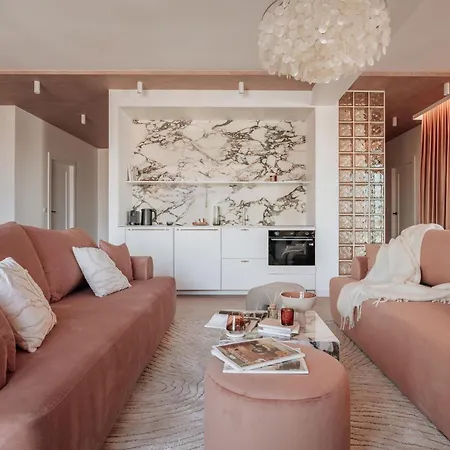 Casa Blush By Flatbook Premium Apartments