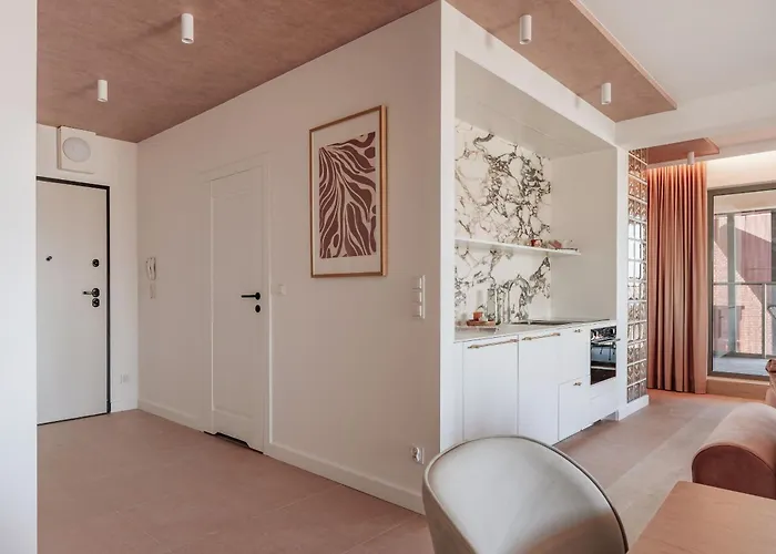 Aparthotel Casa Blush - Loftaffair Collection 4*